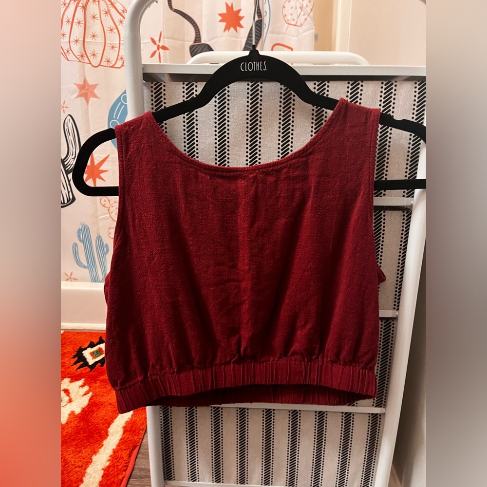 Crop top